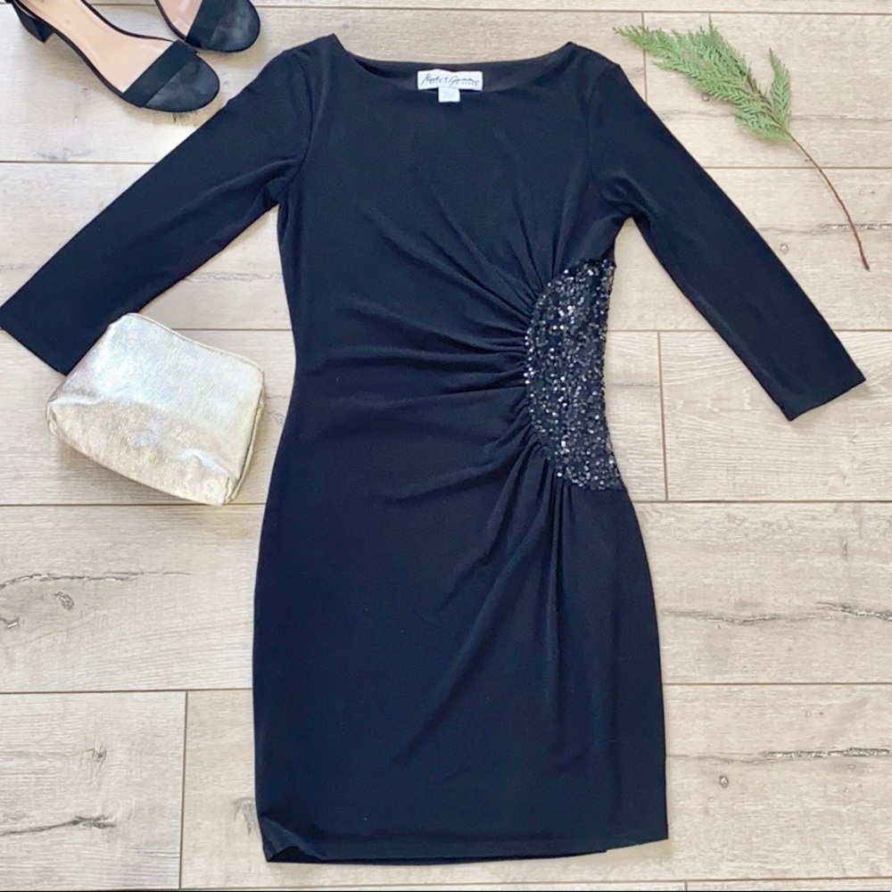 Badgley Mischka Black Dress w/ Sequins Size 4